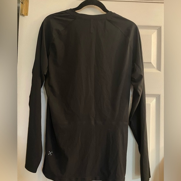 Lululemon Black Long Sleeve breathable athletic top (see measurements for size) - Picture 8 of 10